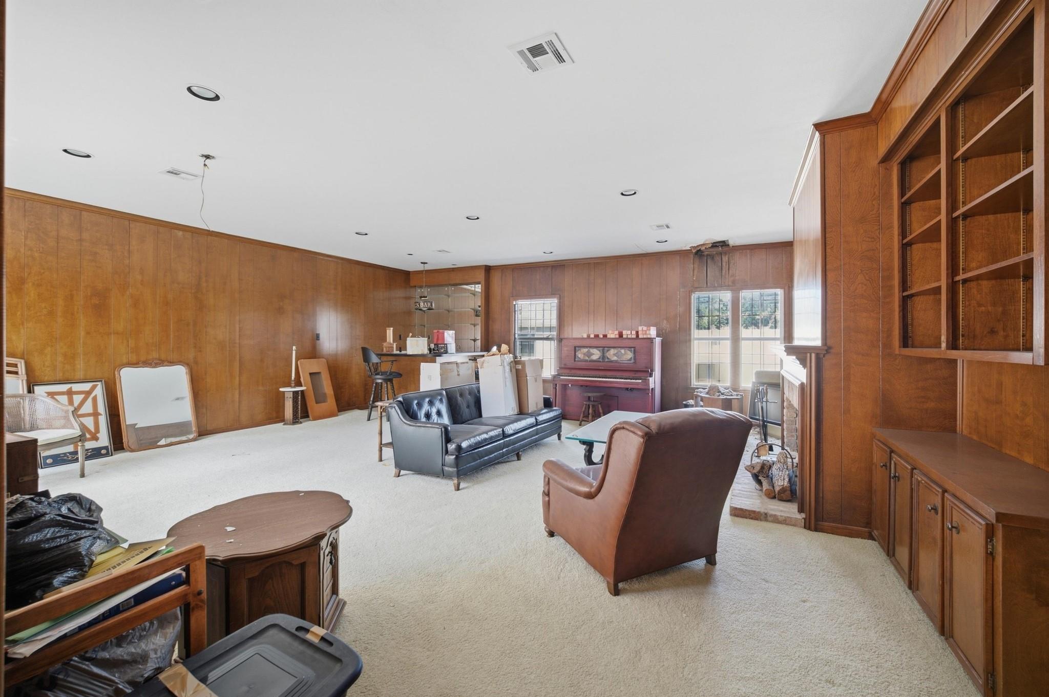 2107 Stonewalk Drive