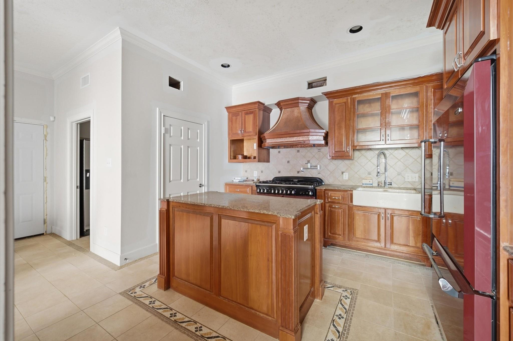 2107 Stonewalk Drive