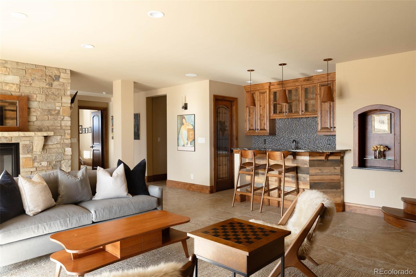 8802 Eagle Moon Way
