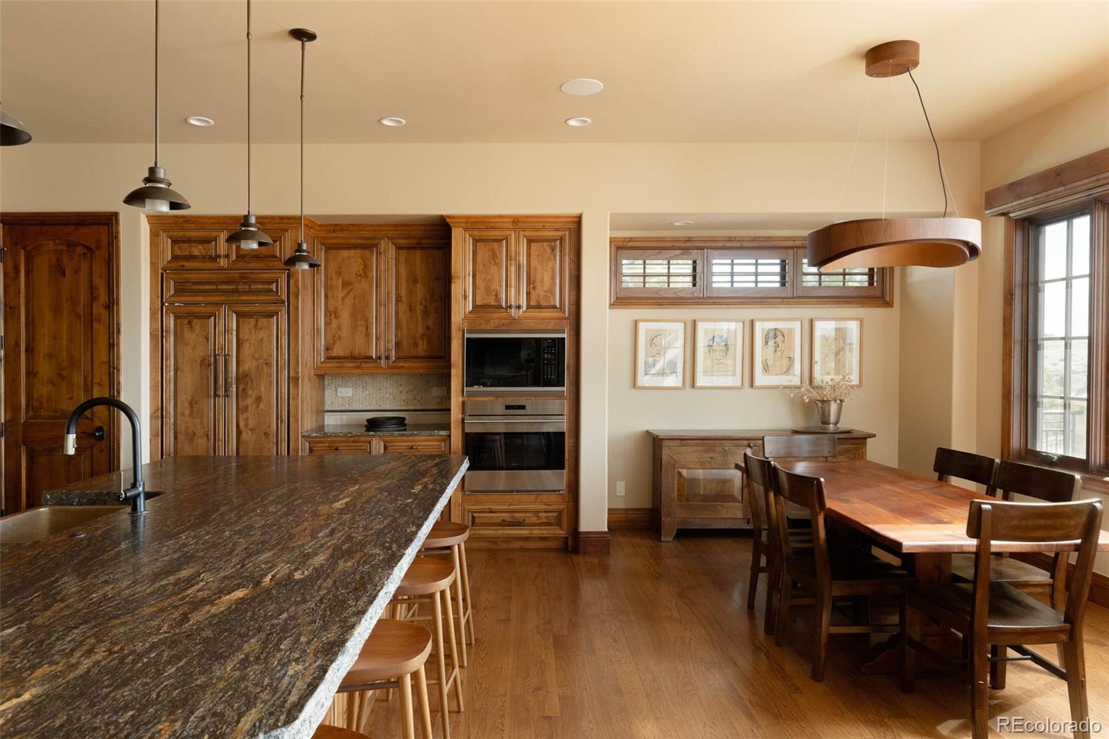 8802 Eagle Moon Way