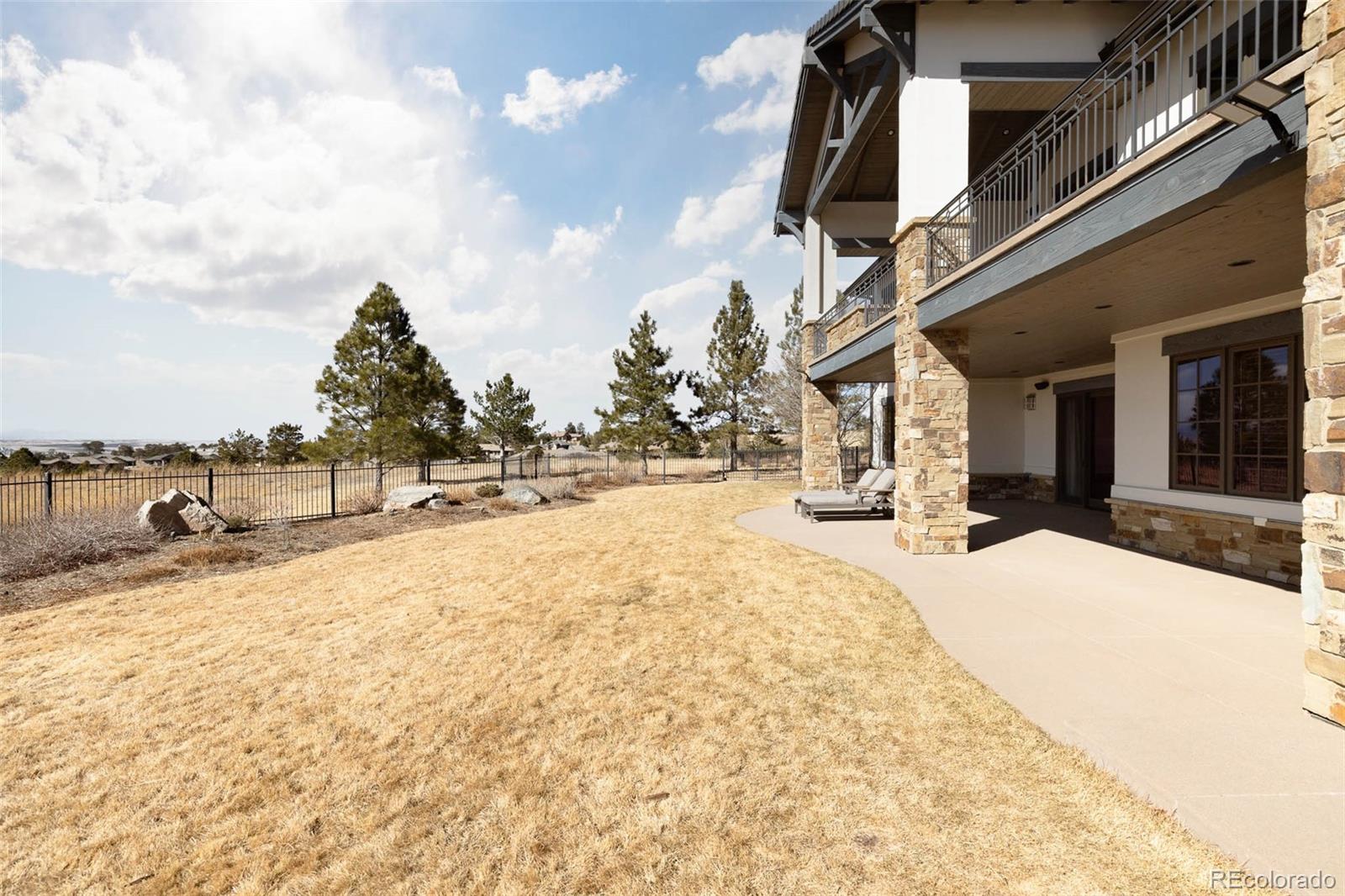 8802 Eagle Moon Way