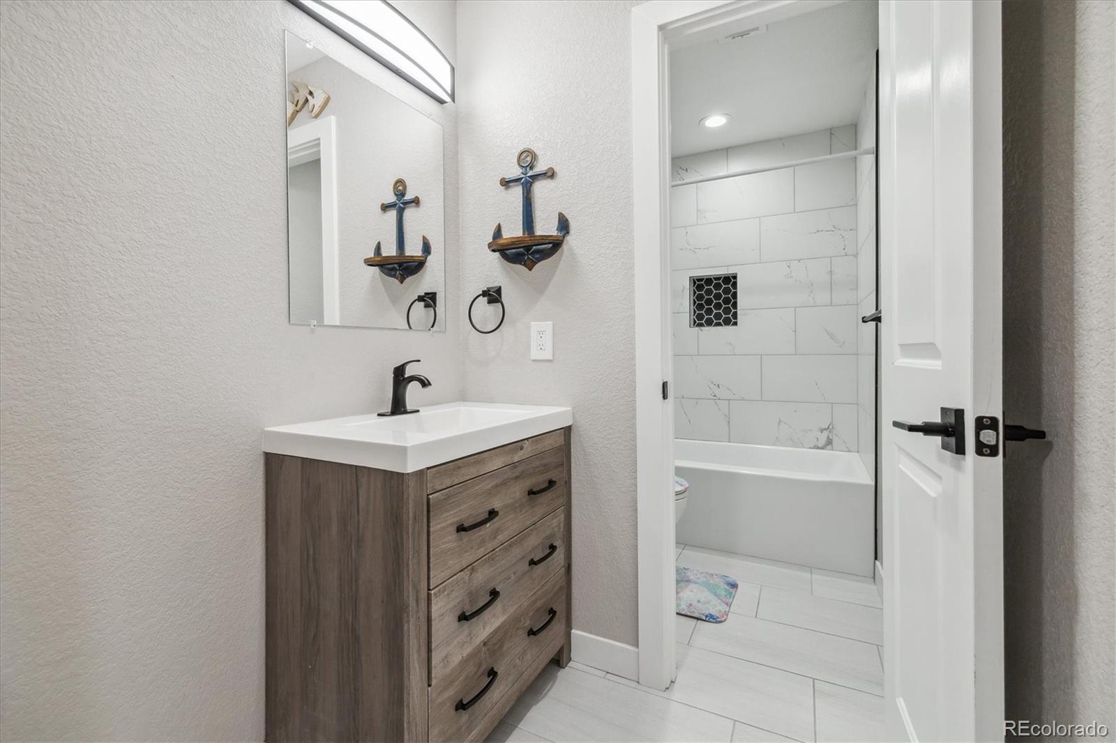 1298 S Carson Way Unit: 2846