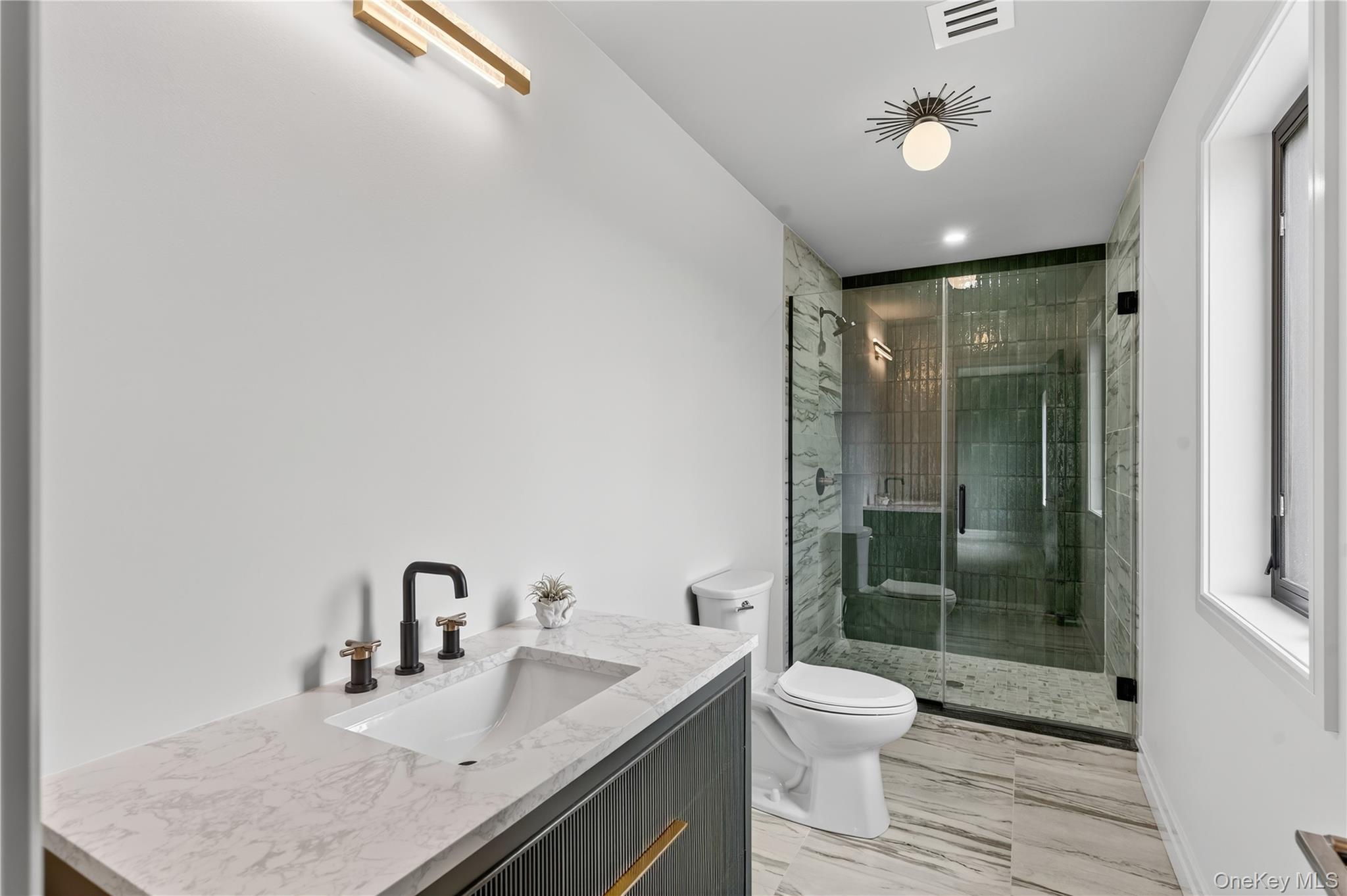 1 Warwick Isle Boulevard