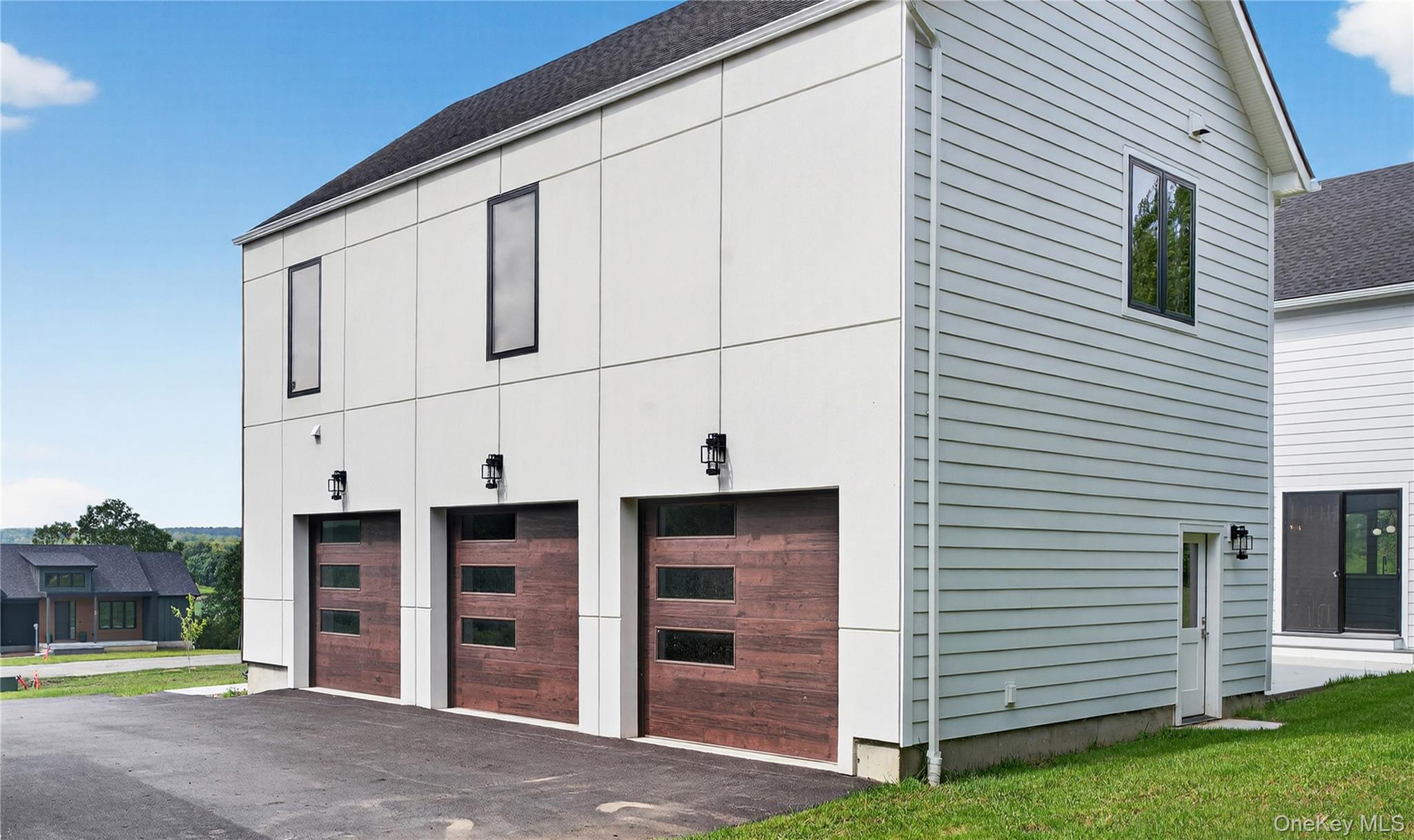 1 Warwick Isle Boulevard