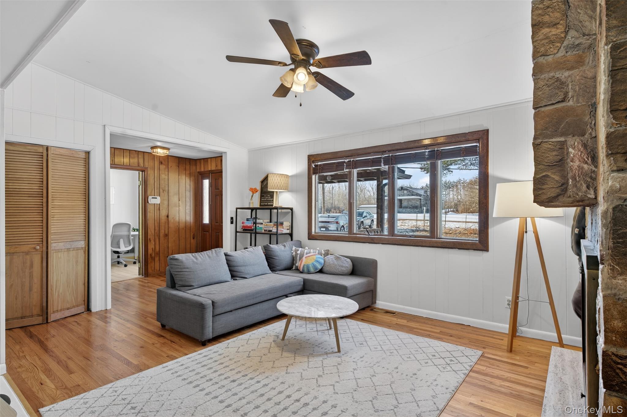 1073 Indian Springs Road