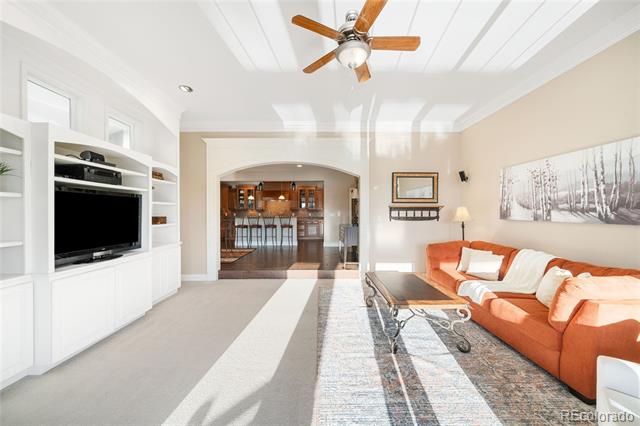 533 Whitney Bay