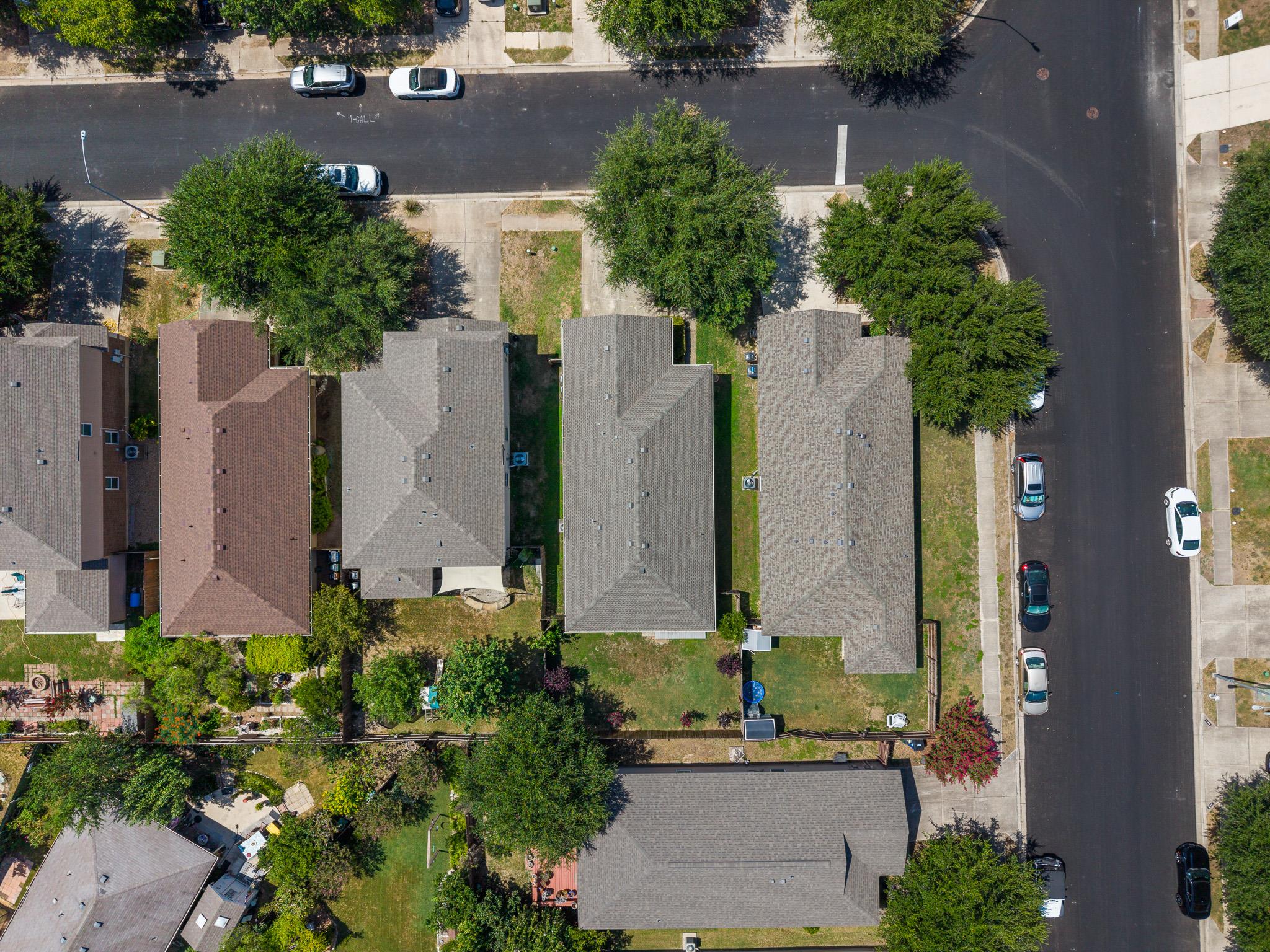 148 Grazing Horse LN