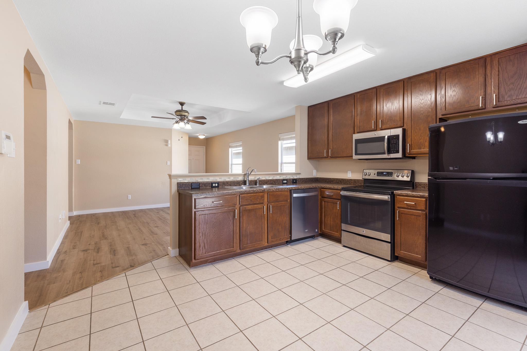 148 Grazing Horse LN