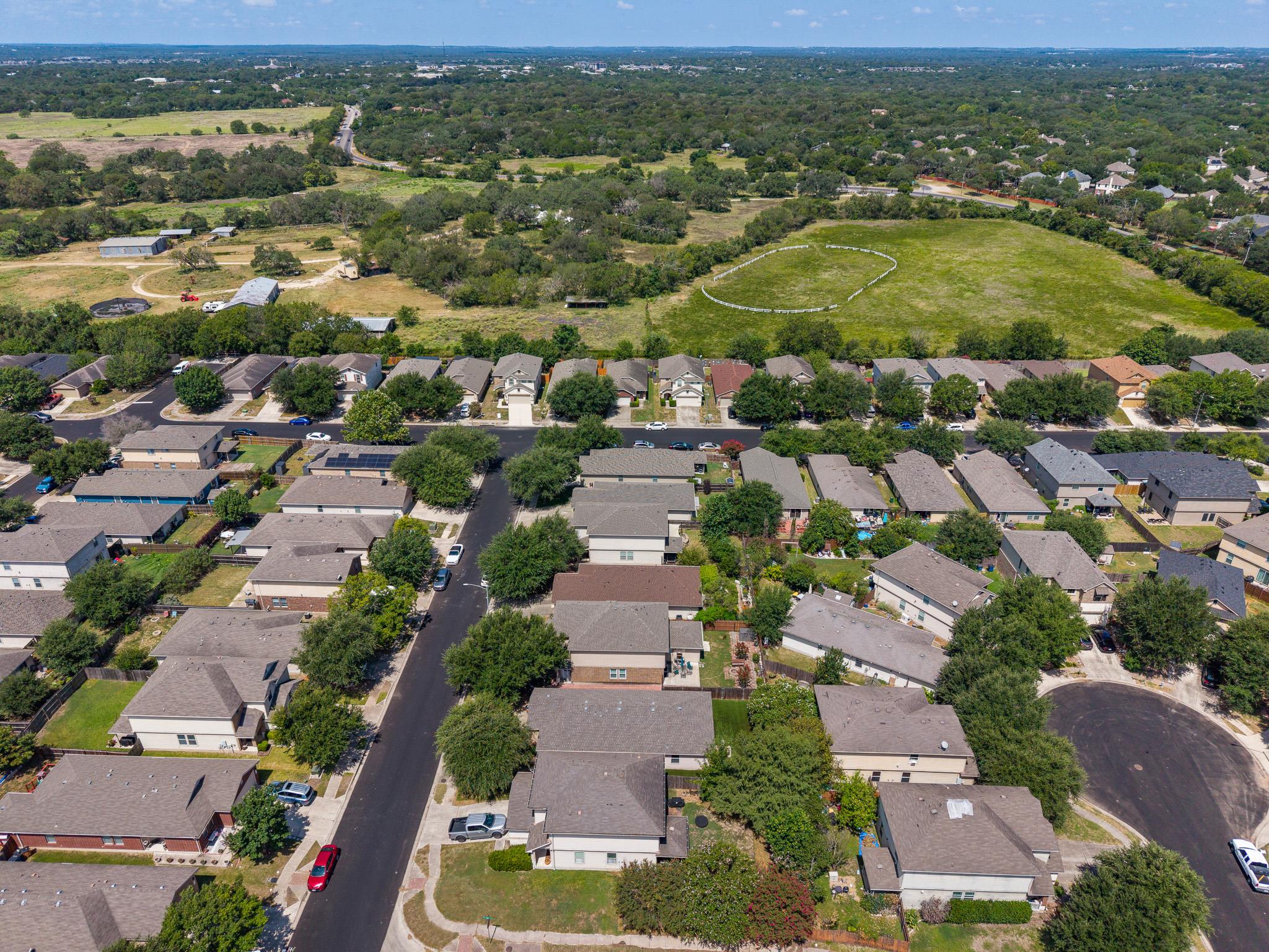 148 Grazing Horse LN