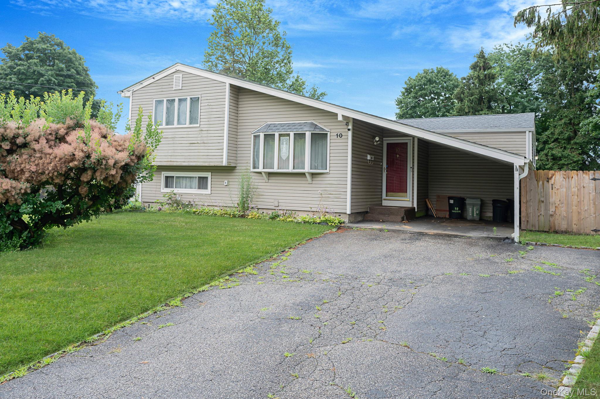10 Laurie Road