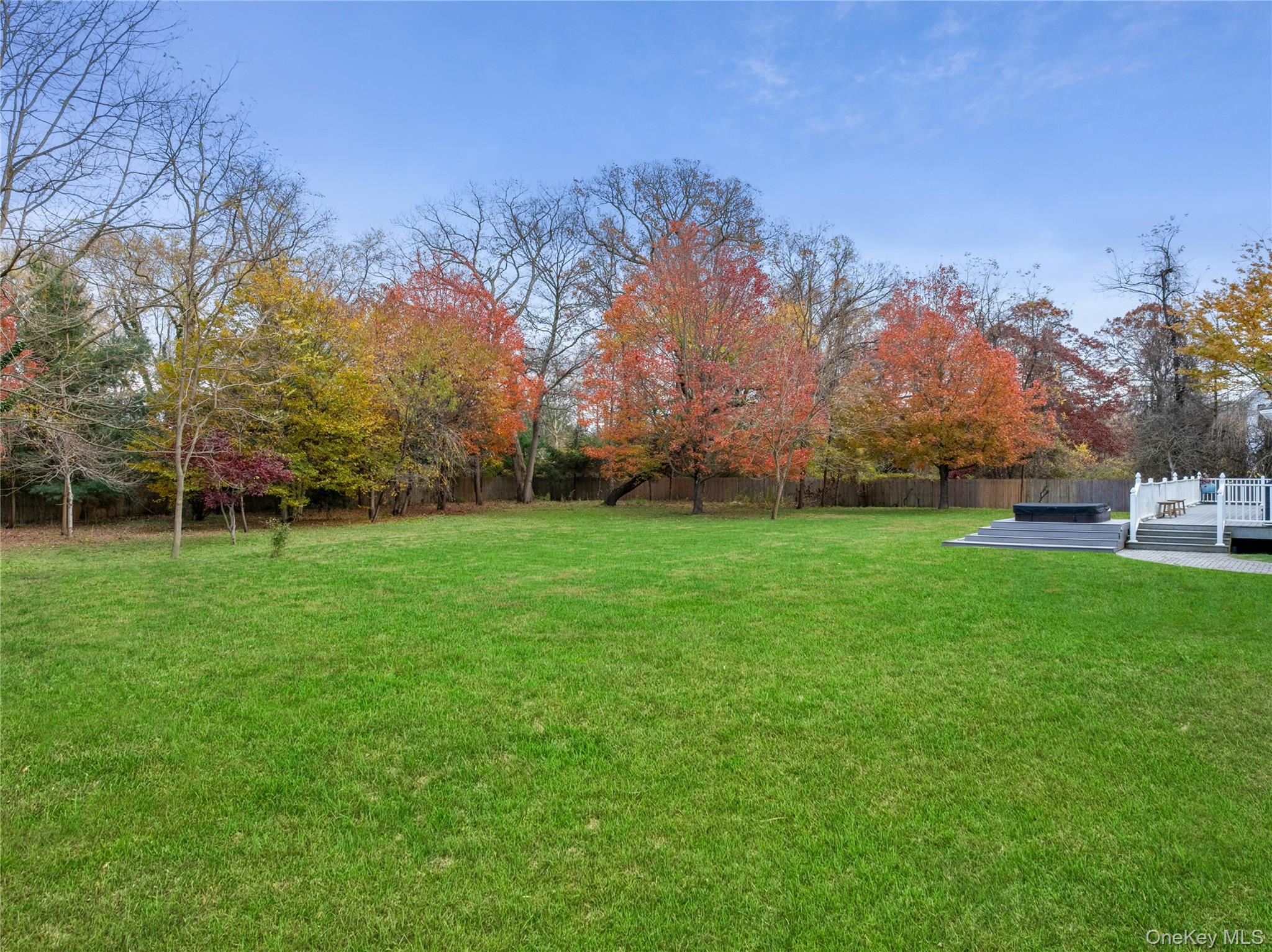 717 W Montauk Highway