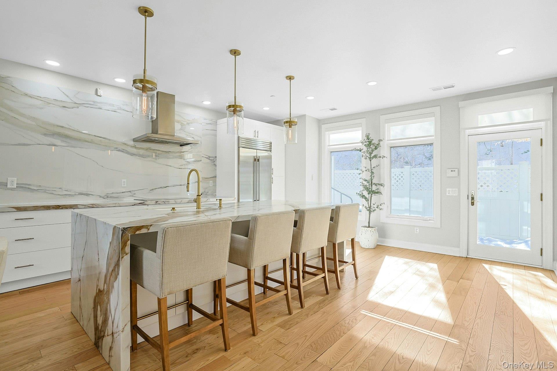 56 1st Street Unit: L4