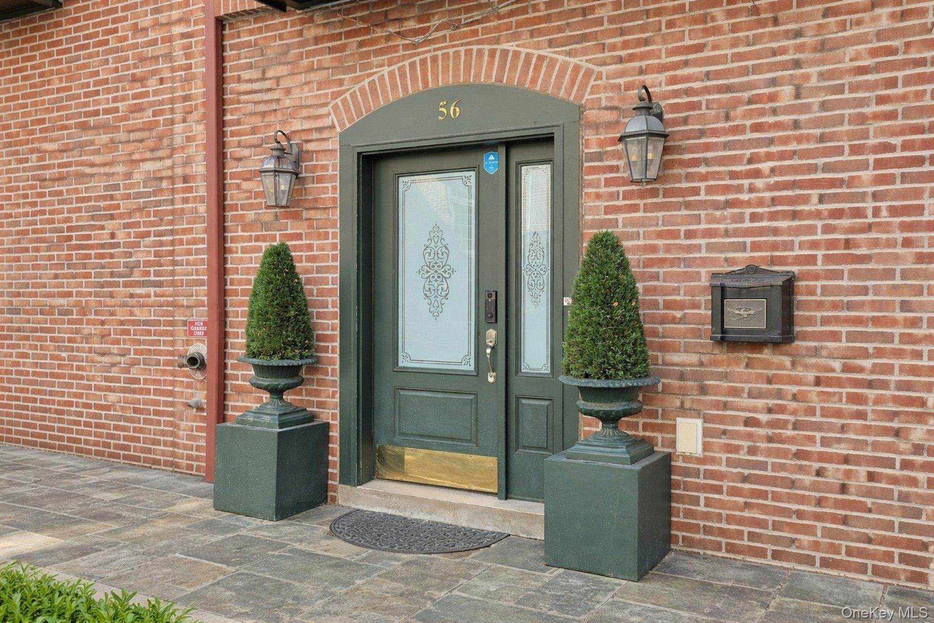 56 1st Street Unit: L4