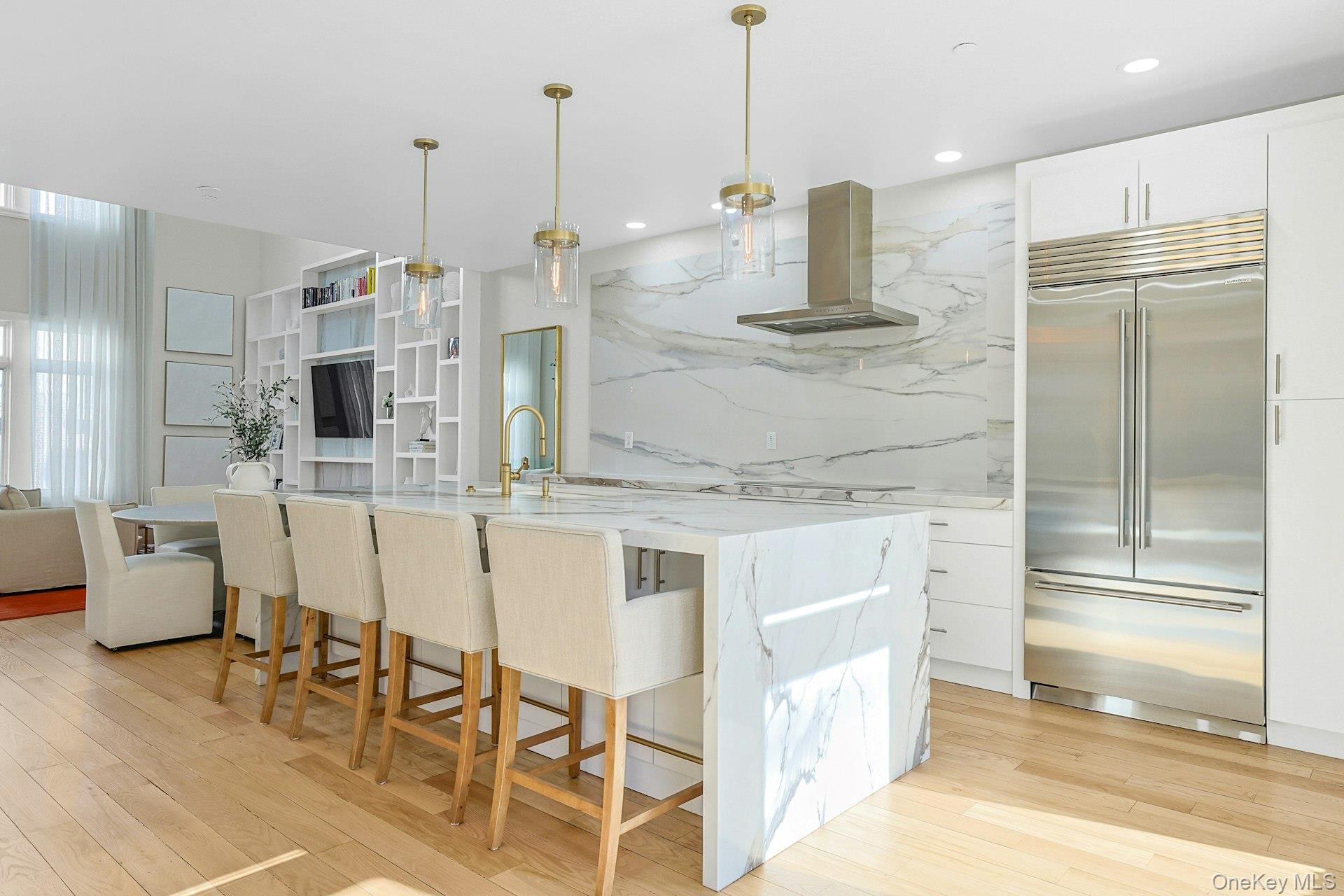 56 1st Street Unit: L4