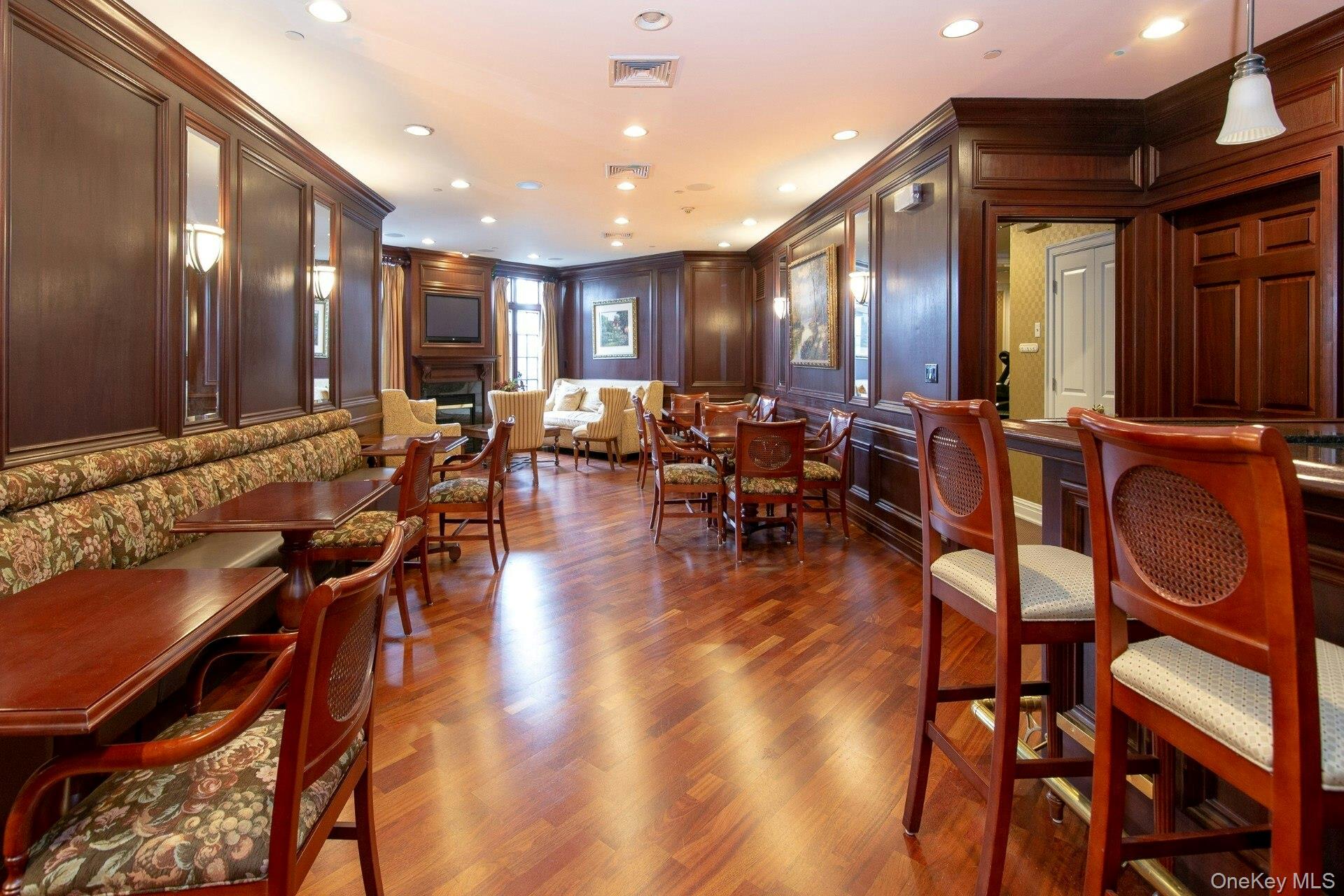 56 1st Street Unit: L4