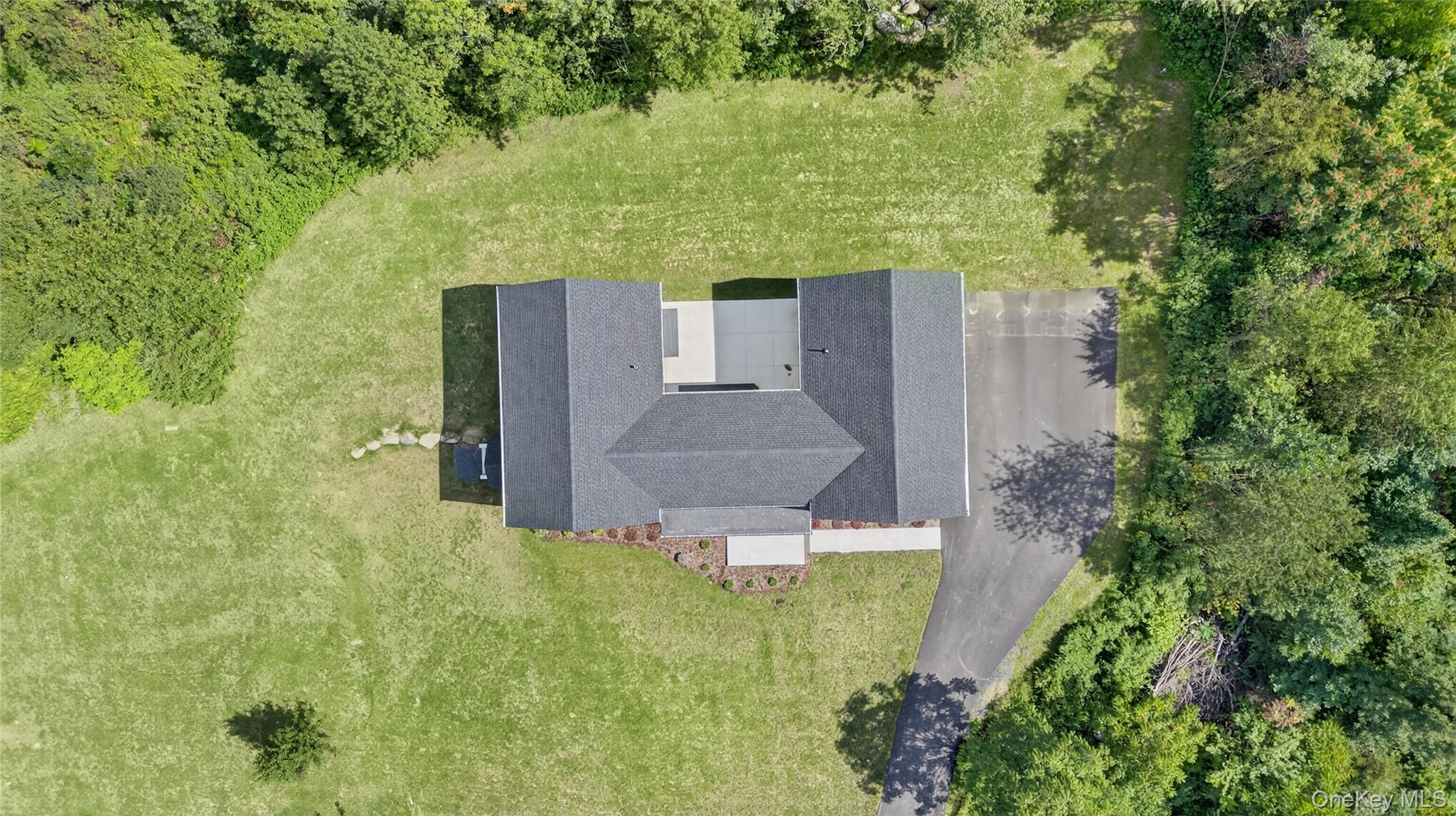 4 Warwick Isle Boulevard