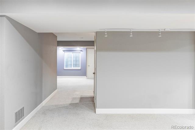 674 Huntington Drive