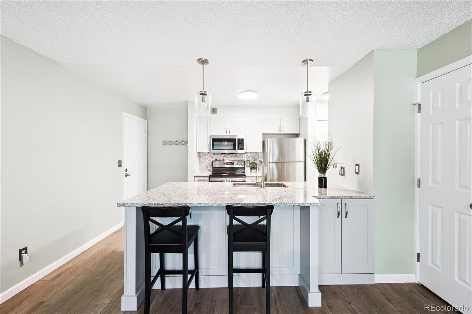 2575 S Syracuse Way Unit: L103