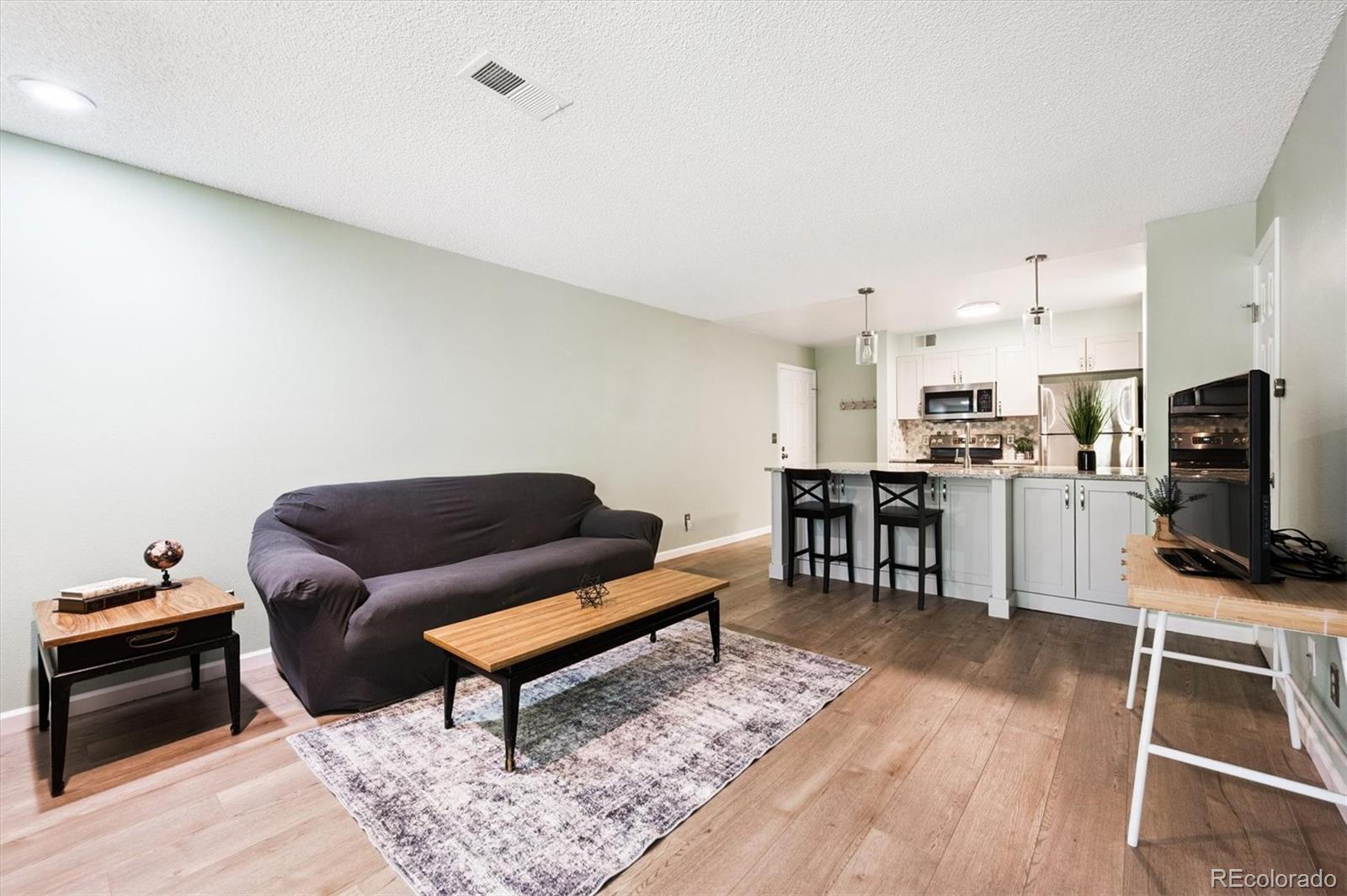 2575 S Syracuse Way Unit: L103