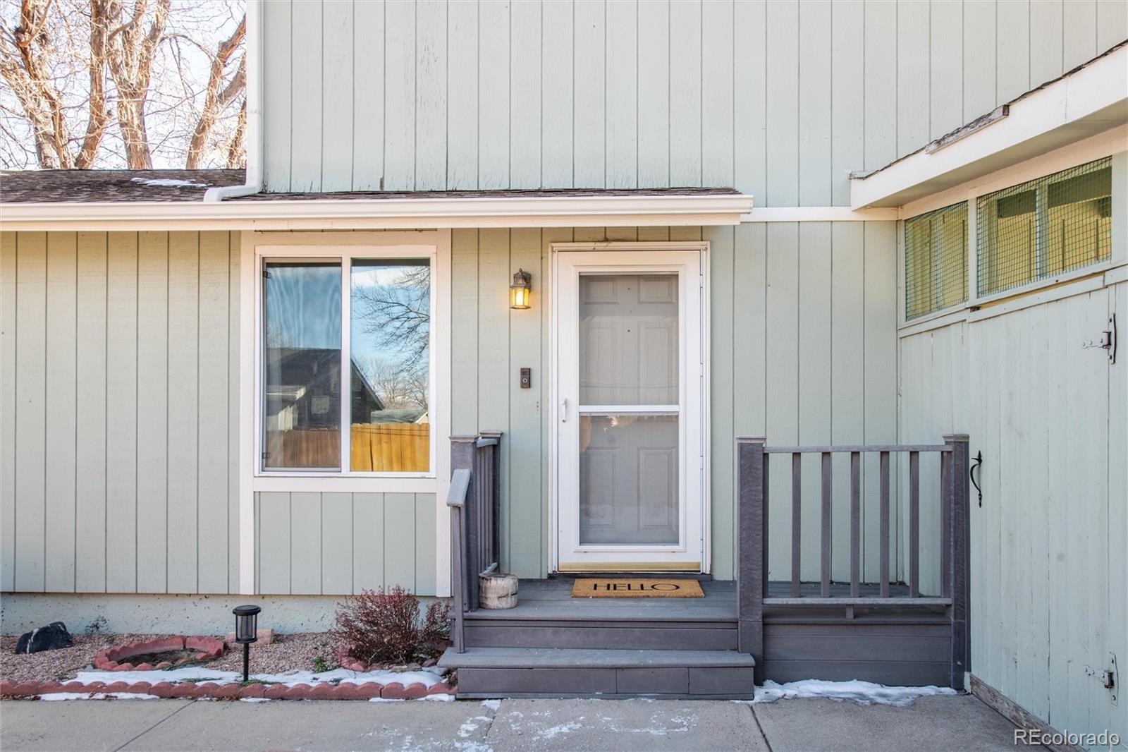6308 W 92nd Place