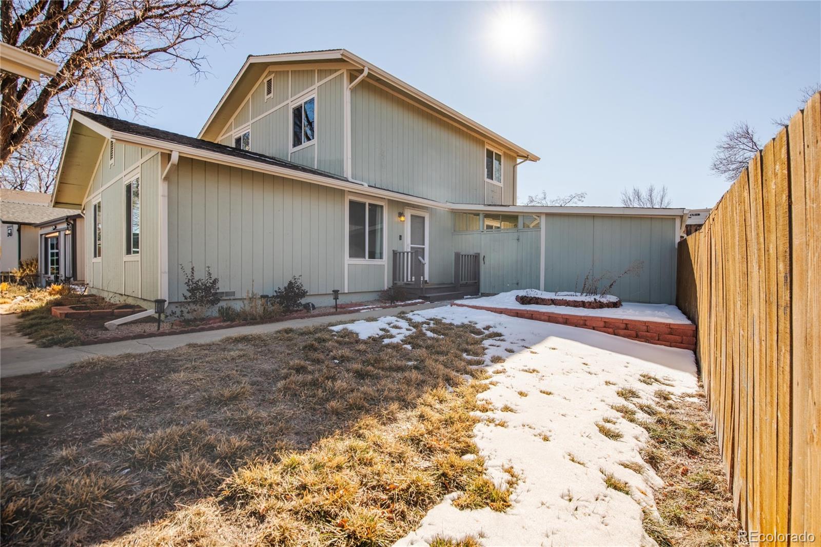 6308 W 92nd Place