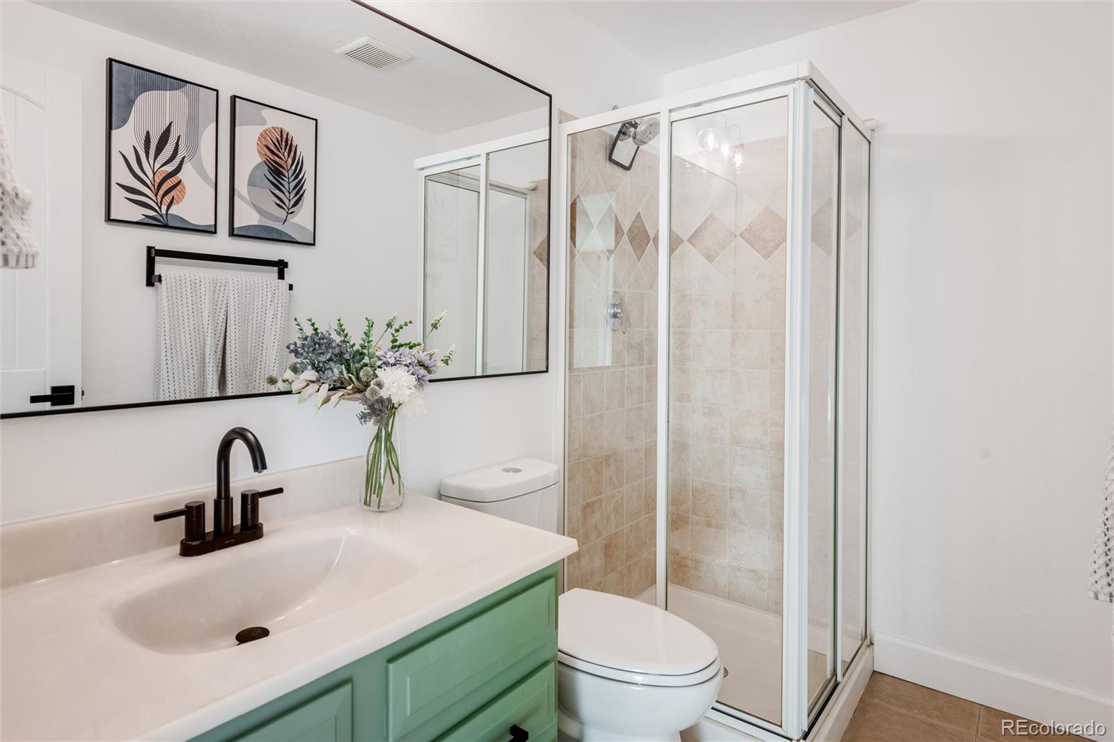 6308 W 92nd Place