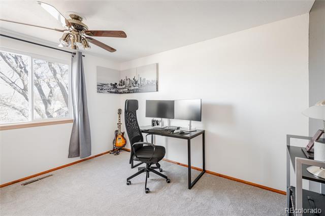 6308 W 92nd Place