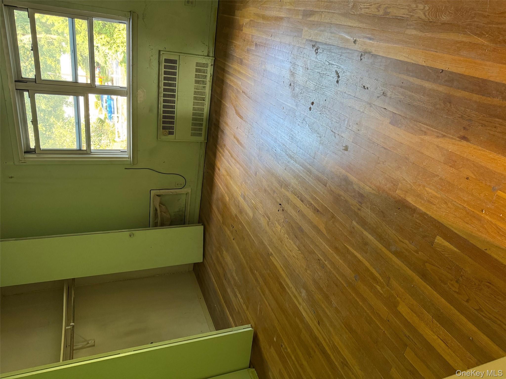 165 S Highland Avenue Unit: C