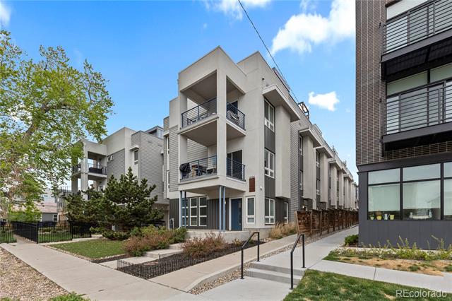 2725 W 25th Unit: 7