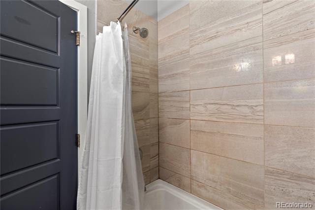 2725 W 25th Unit: 7