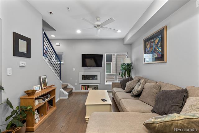 2725 W 25th Unit: 7