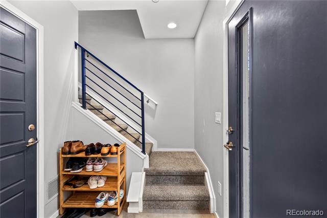 2725 W 25th Unit: 7