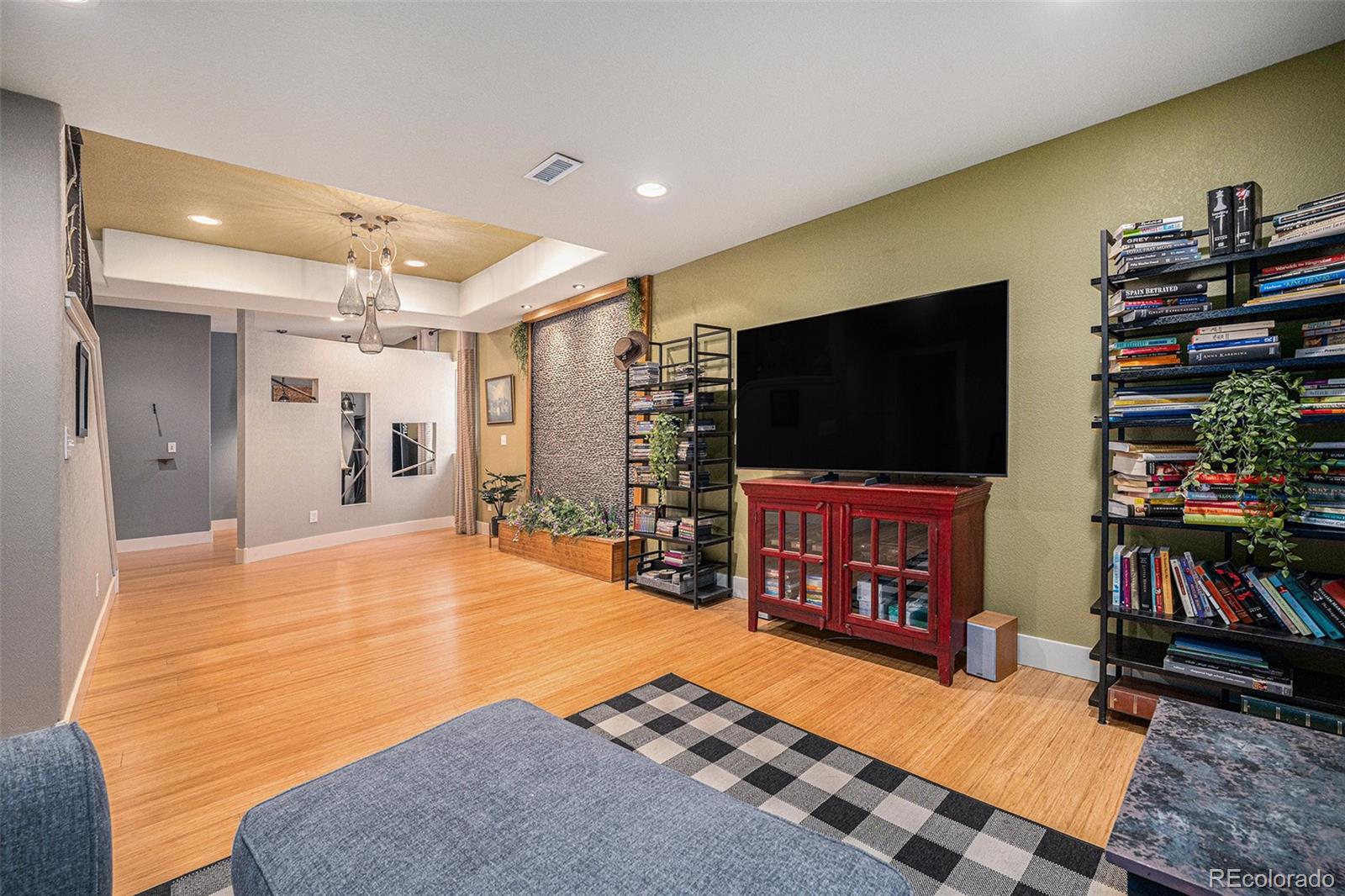 12051 E Lake Circle