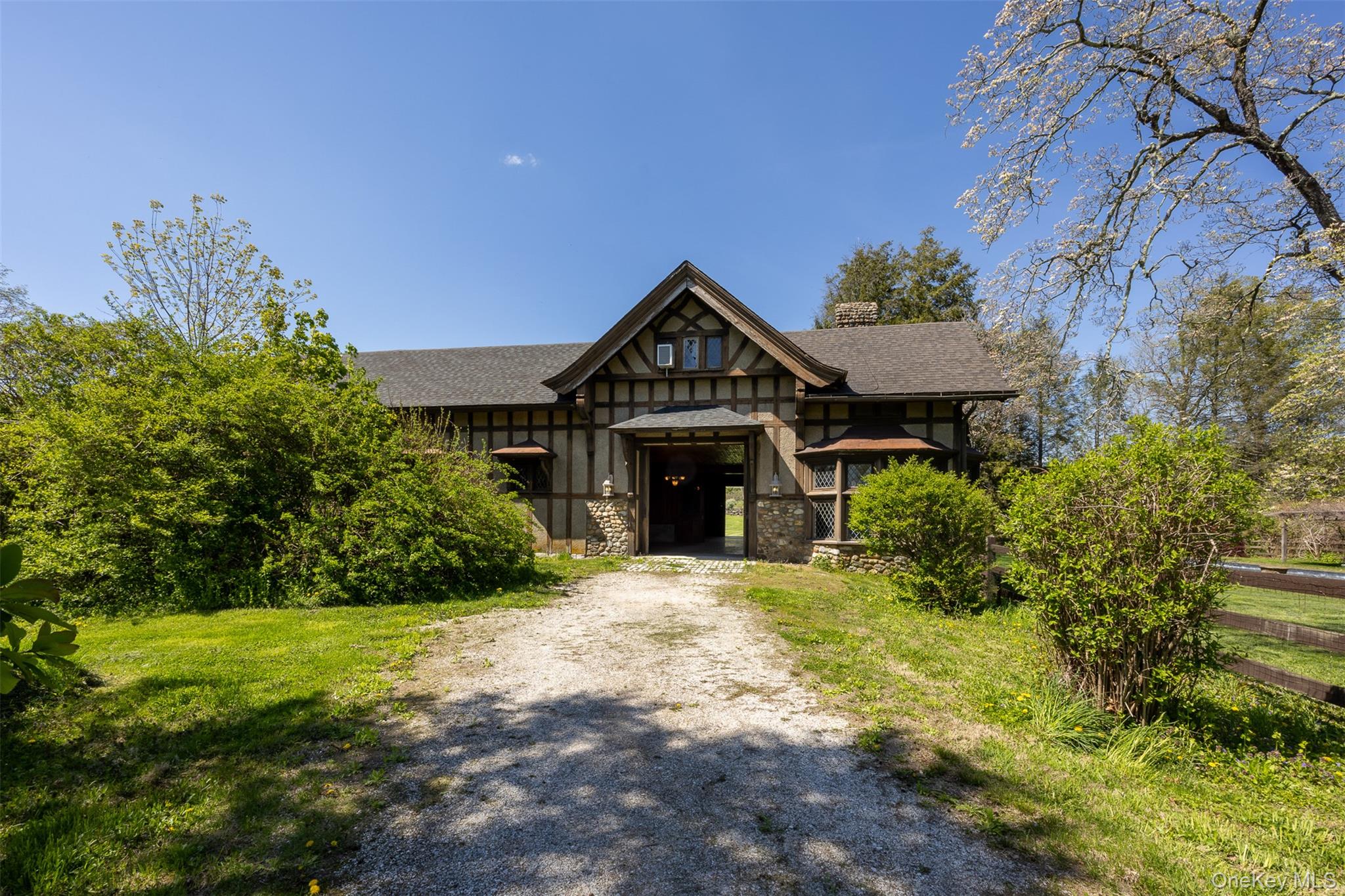 618 Quaker Hill Road