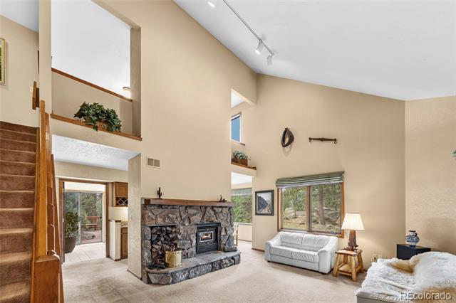4992 White House Trail