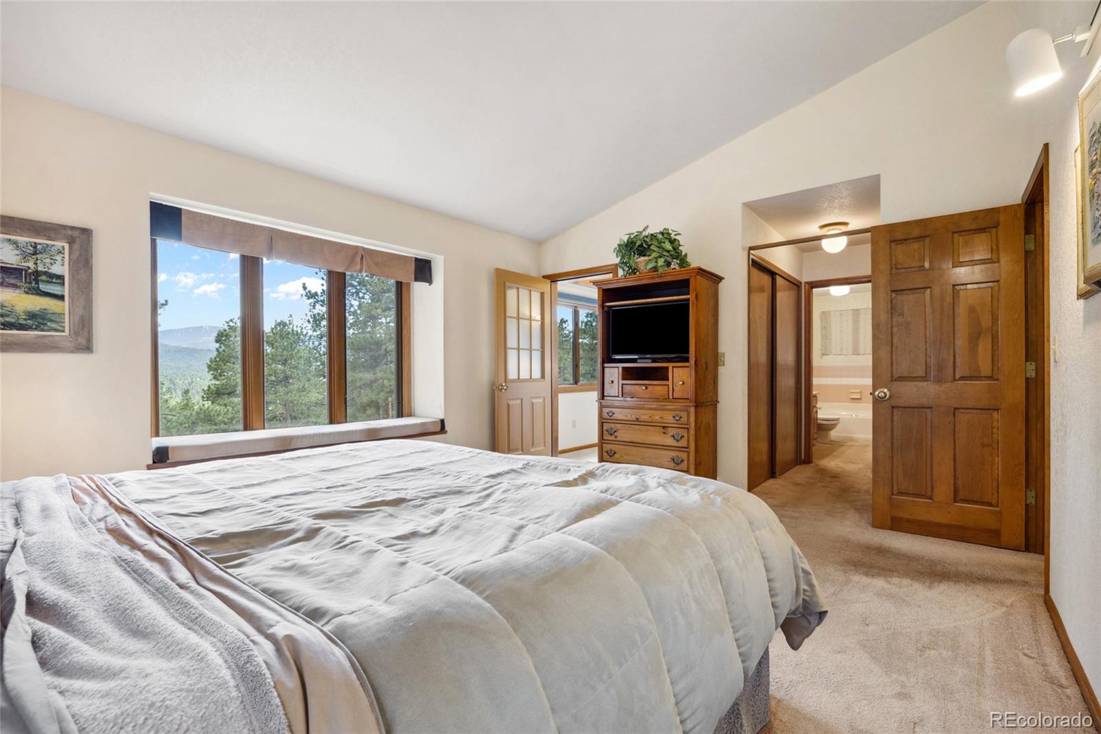 4992 White House Trail