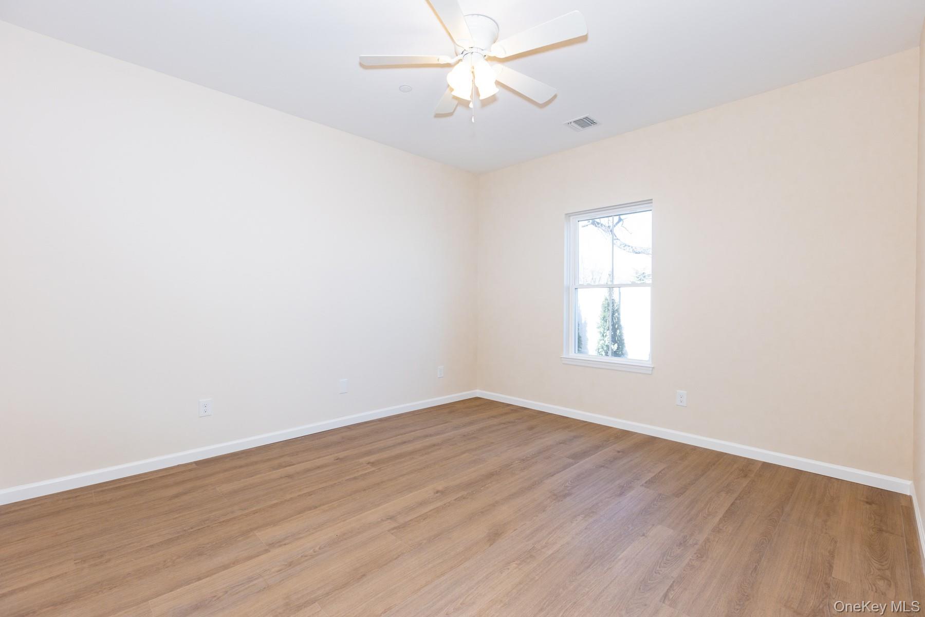 843 Lake Boulevard Unit: 301