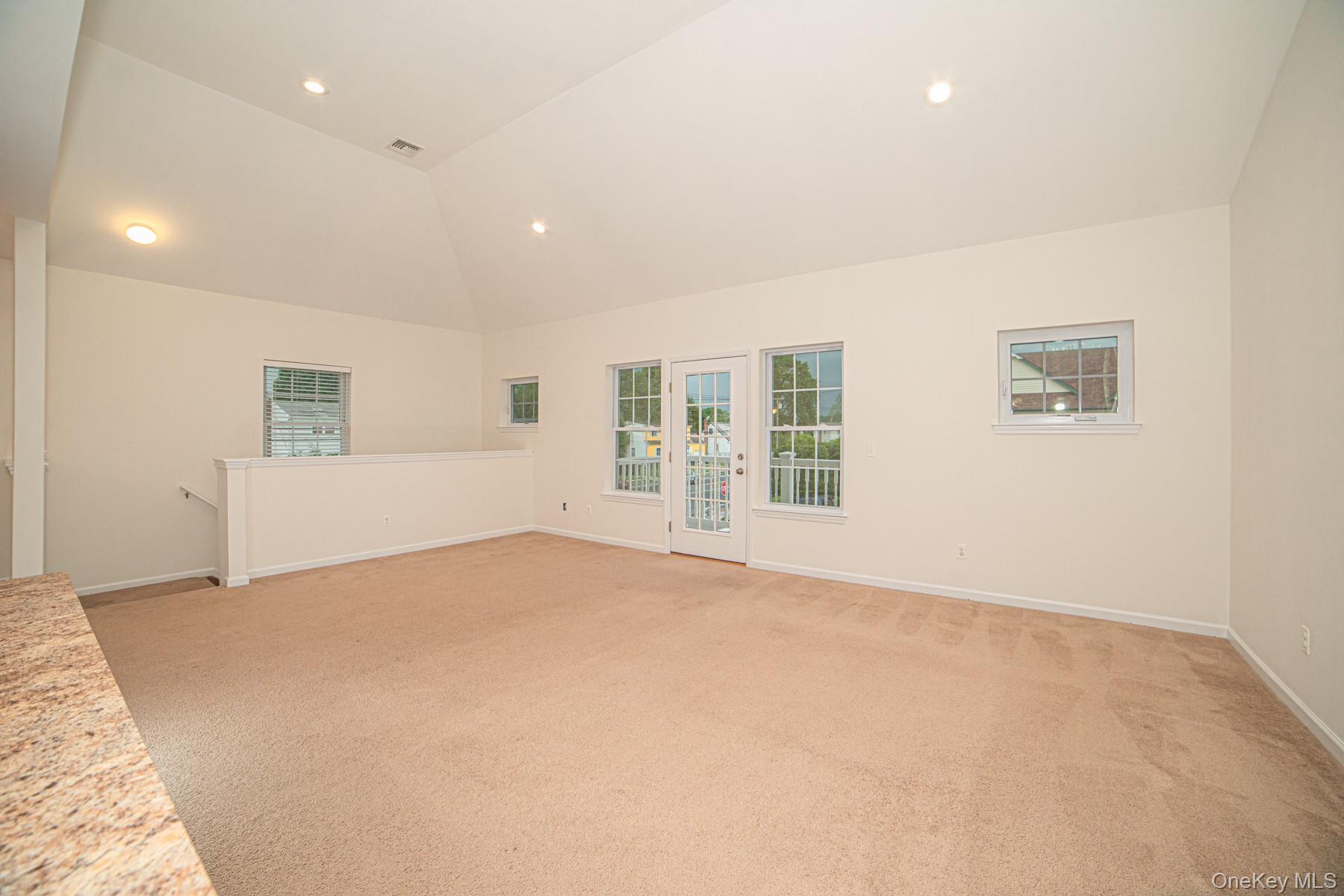 975 Main Street Unit: 13