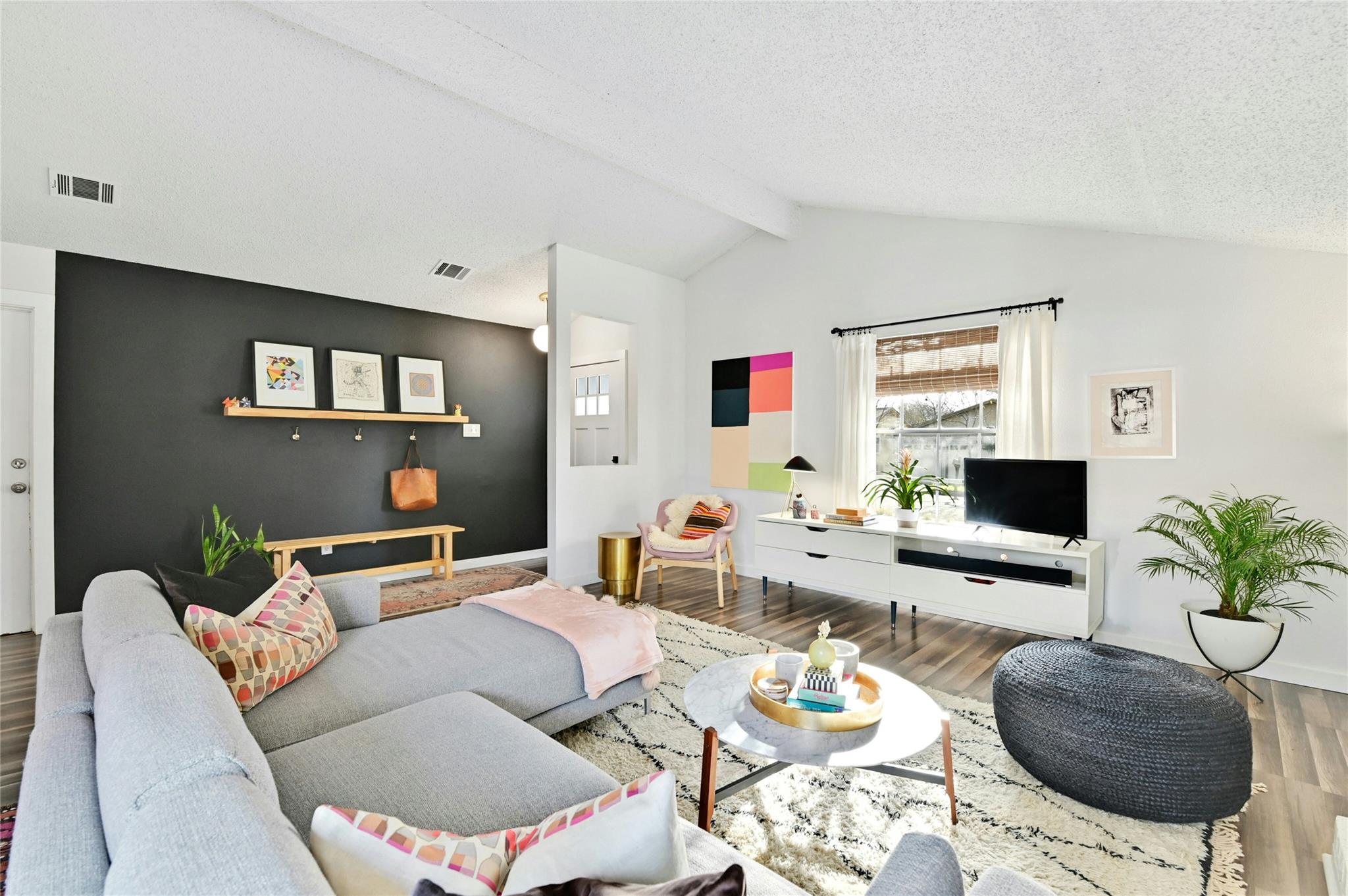 11010 Prairie Dove CIR