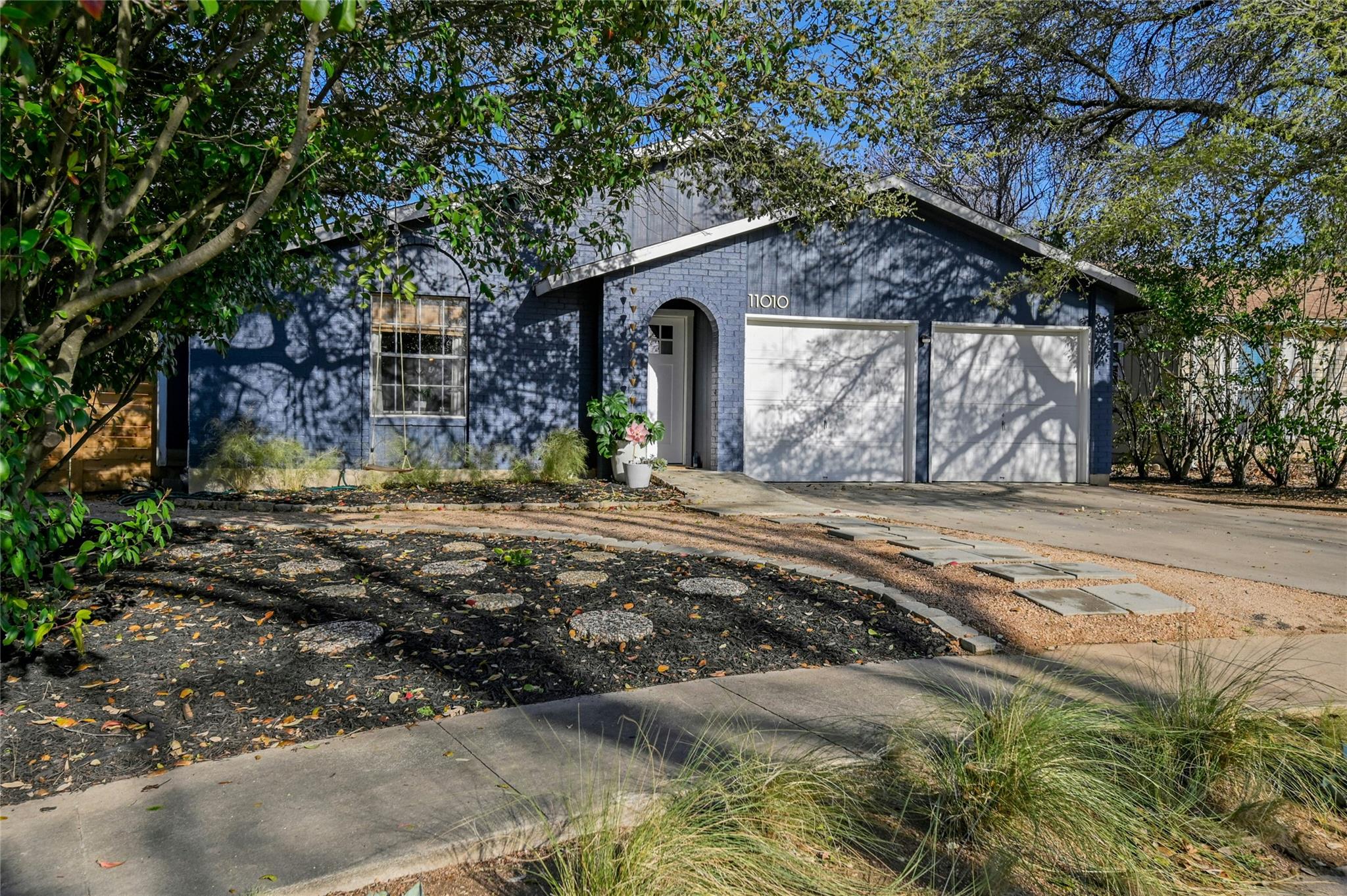 11010 Prairie Dove CIR