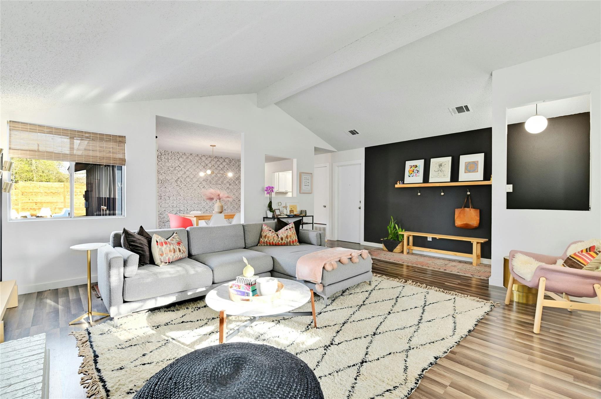 11010 Prairie Dove CIR