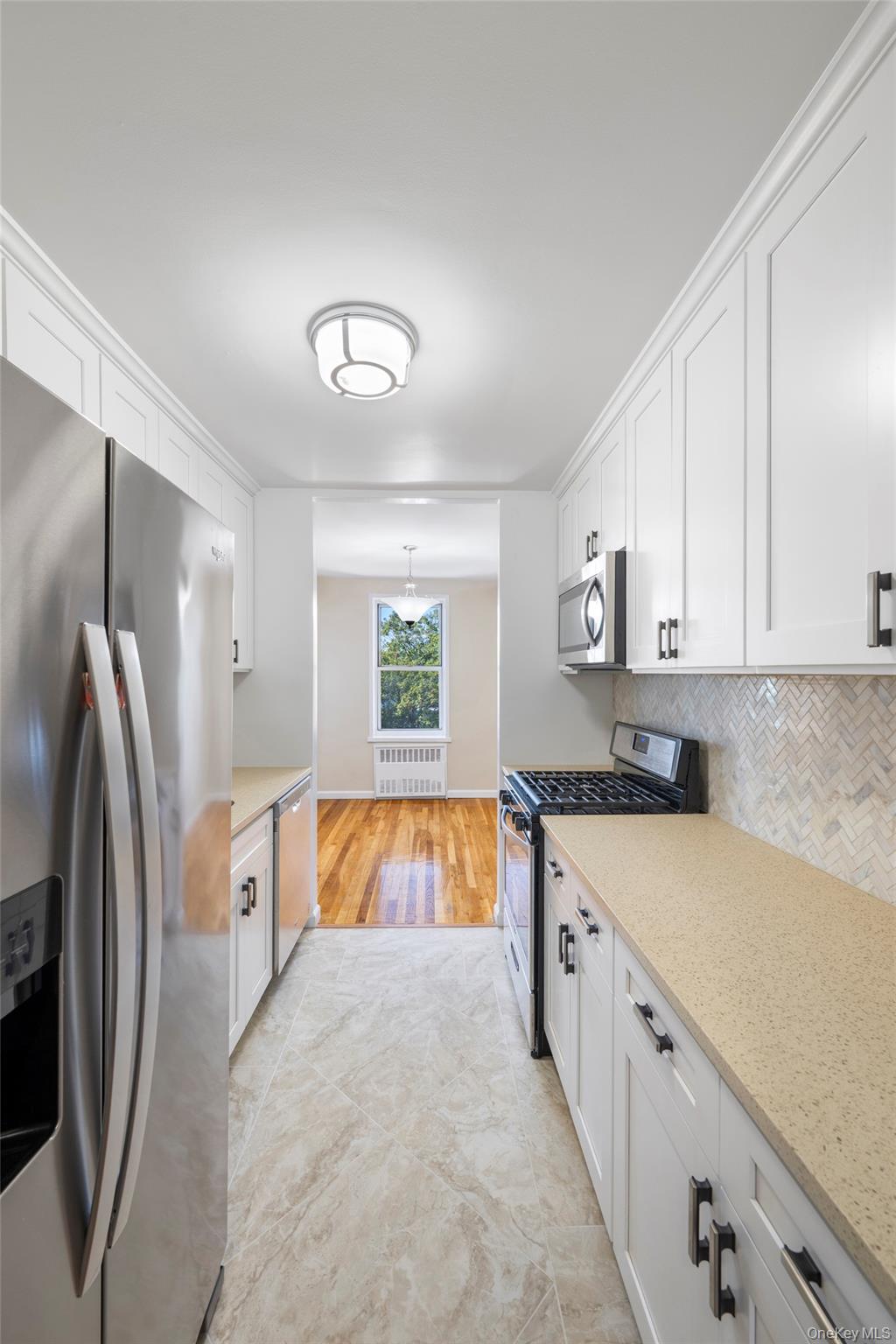 42 Pine Street Unit: 3B