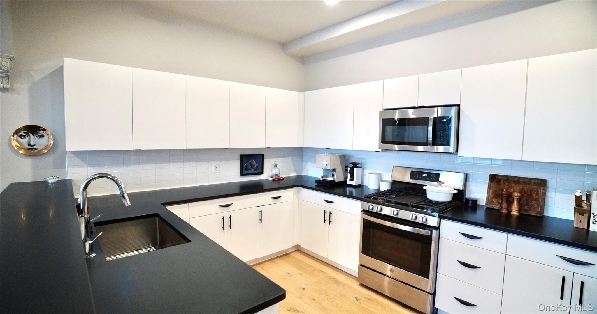 249 Main Street Unit: 207