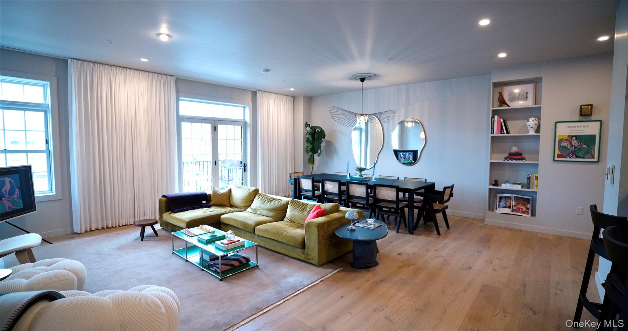 249 Main Street Unit: 207