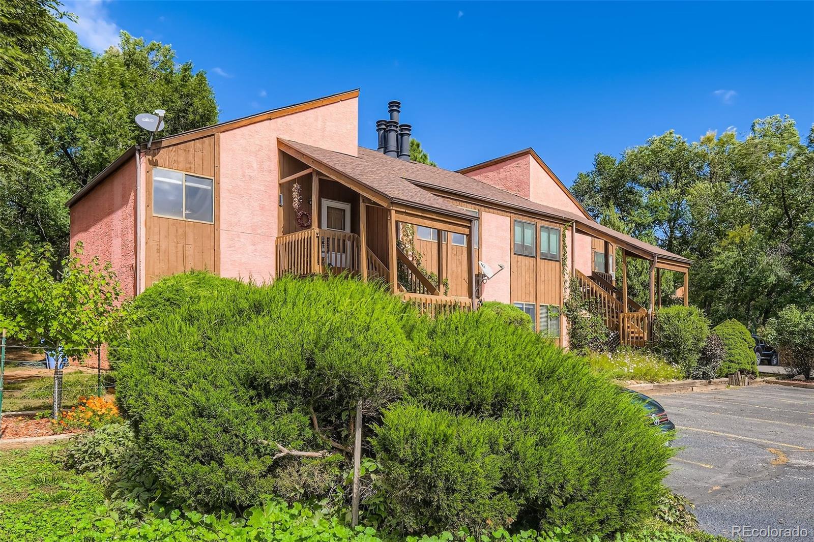 52 El Paso Boulevard Unit: 1C