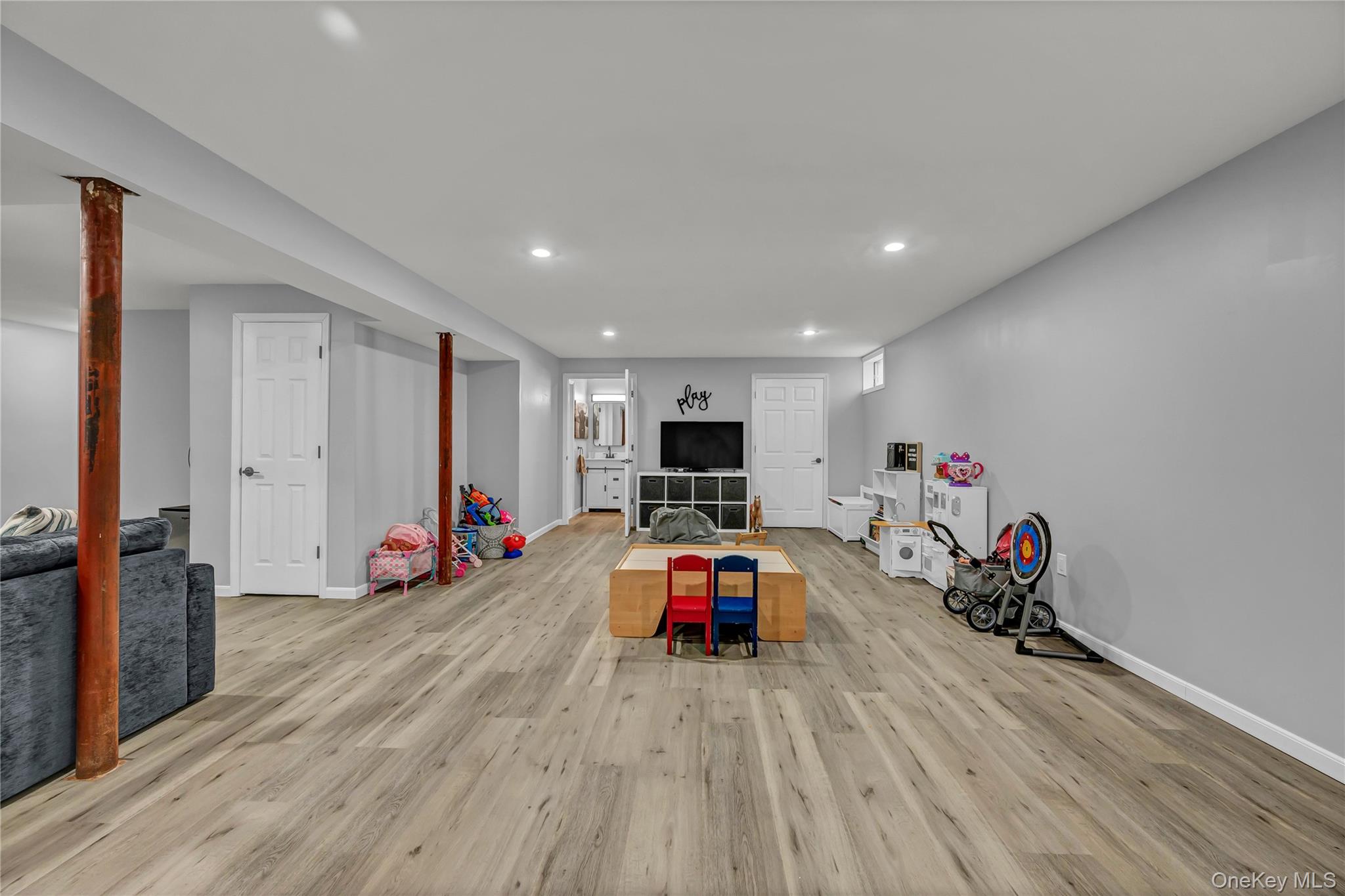 4 Natchu Court