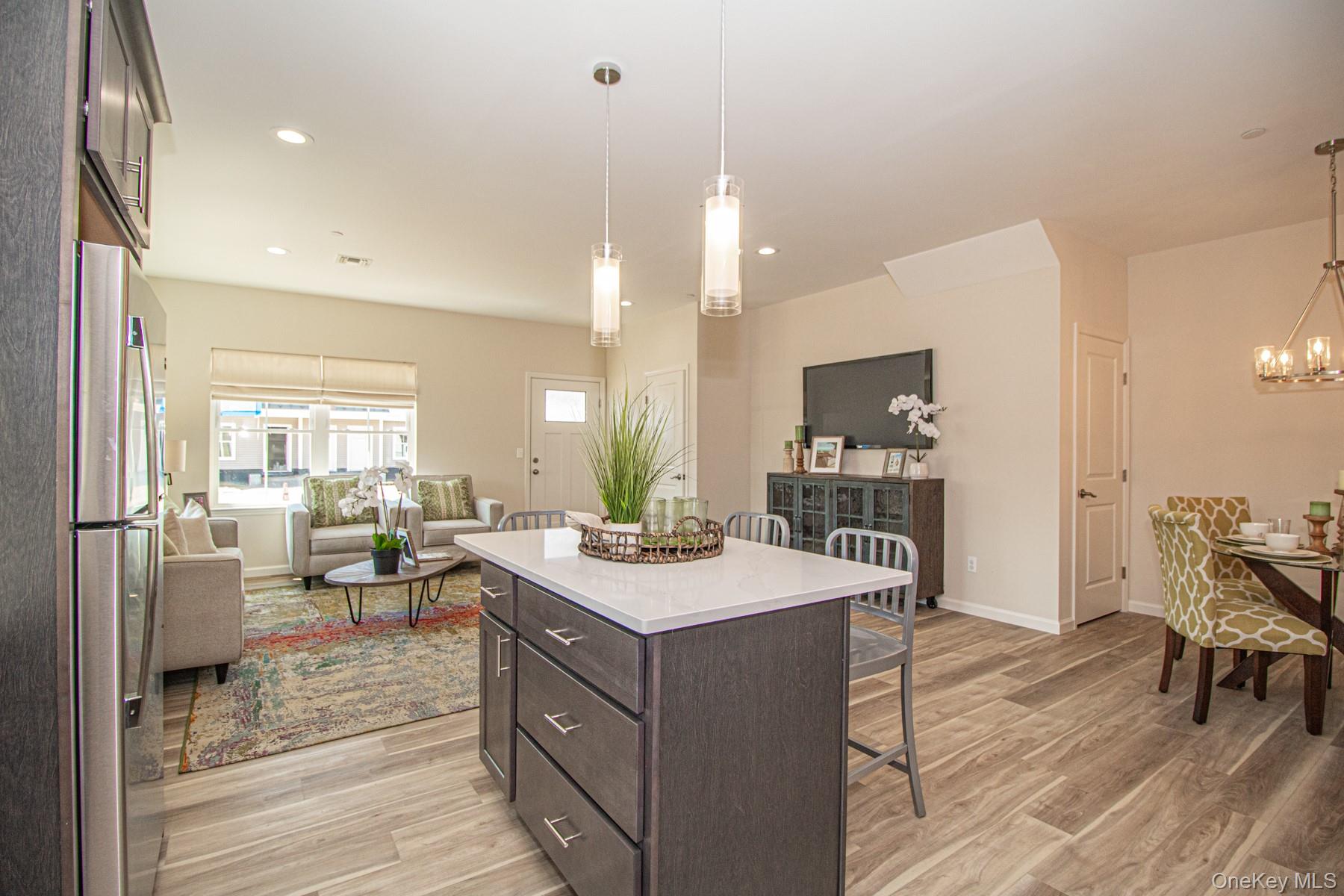 207 Ashley Court Avenue