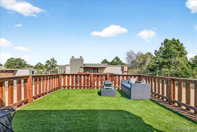 2525 S Dayton Way Unit: 2010