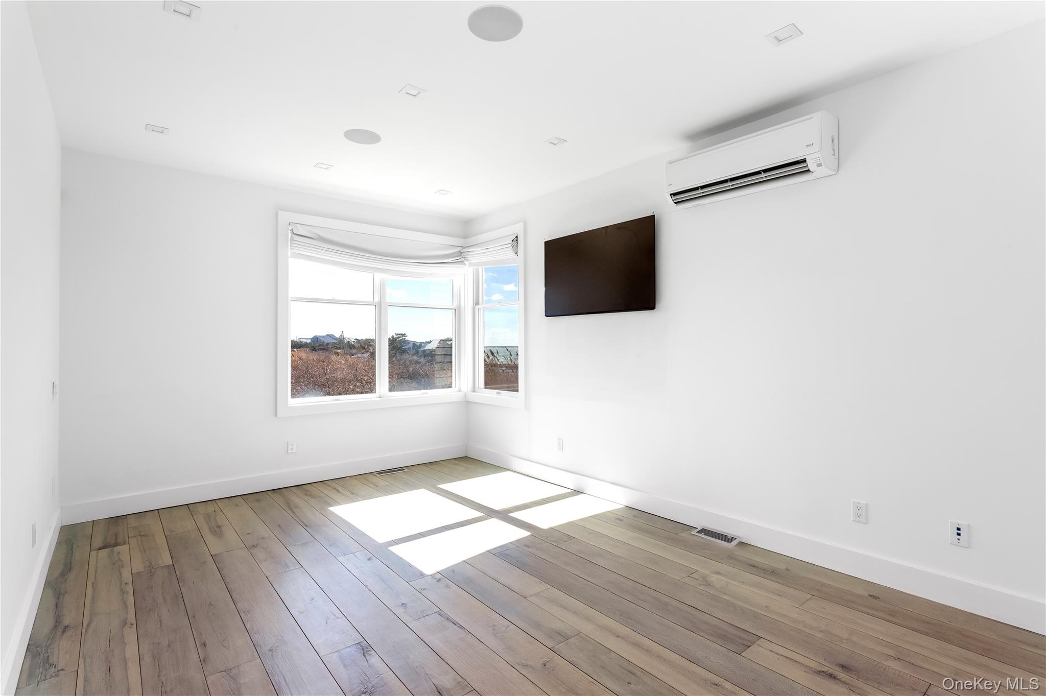 580 Dune Road Unit: 5