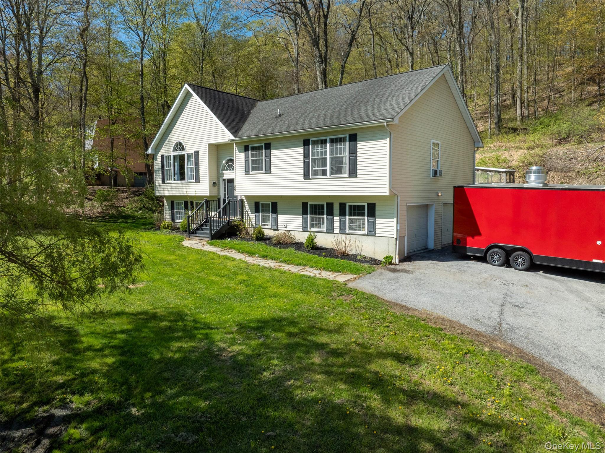 50 Horseshoe Road